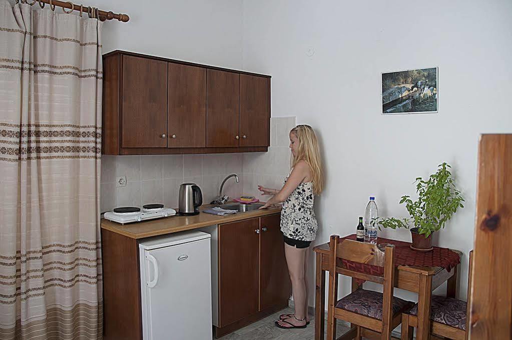 Yiannis Apartments Mastichari  Exterior photo