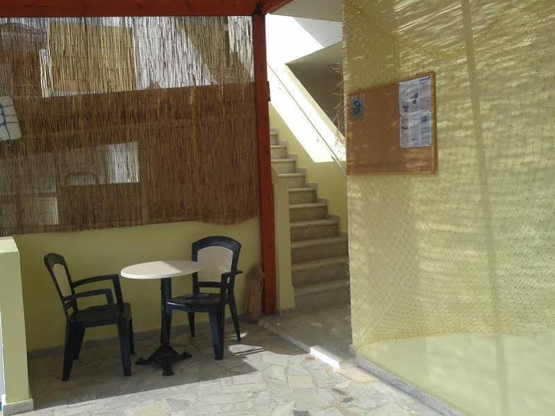 Yiannis Apartments Mastichari  Exterior photo